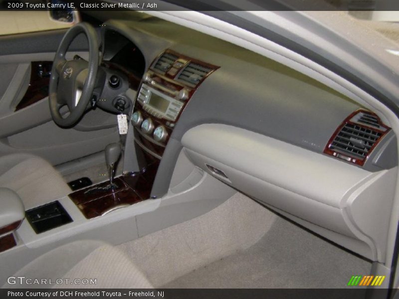 Classic Silver Metallic / Ash 2009 Toyota Camry LE