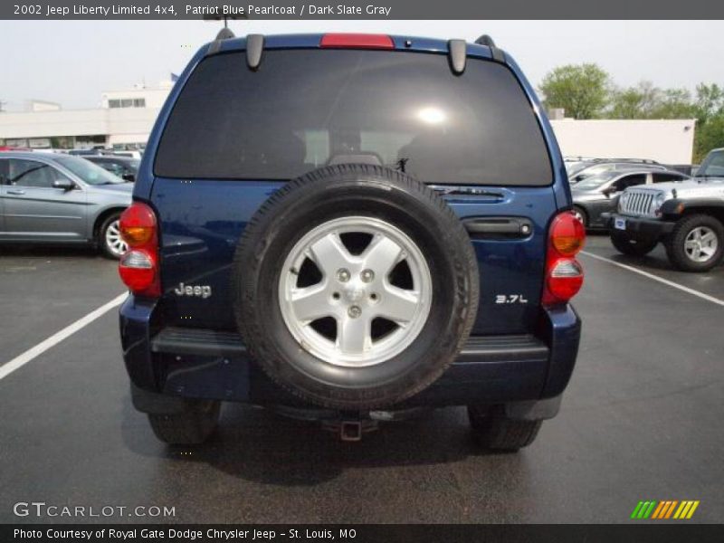 Patriot Blue Pearlcoat / Dark Slate Gray 2002 Jeep Liberty Limited 4x4