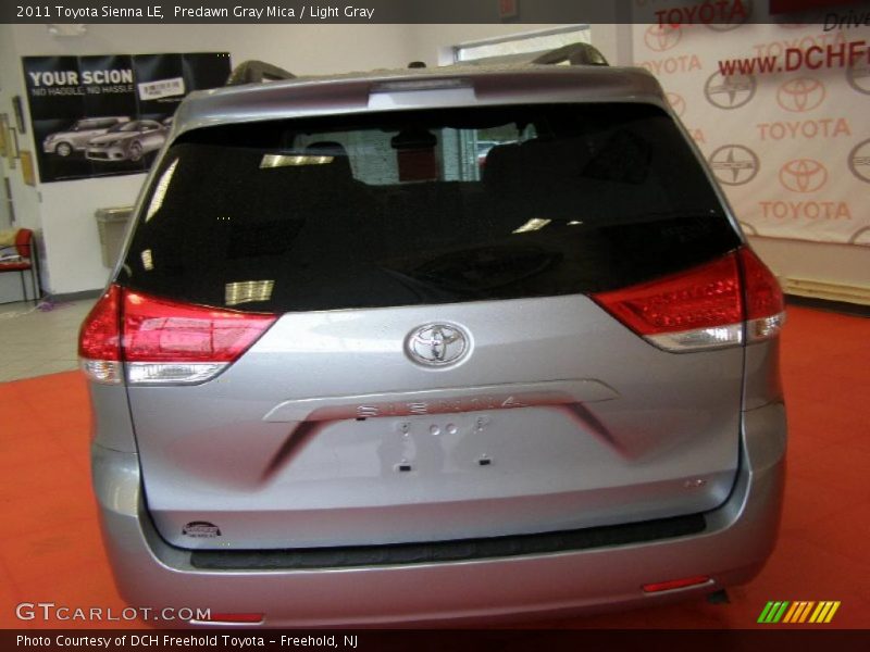 Predawn Gray Mica / Light Gray 2011 Toyota Sienna LE