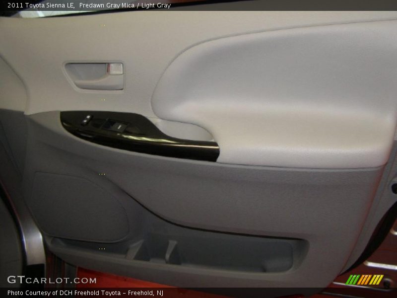 Predawn Gray Mica / Light Gray 2011 Toyota Sienna LE