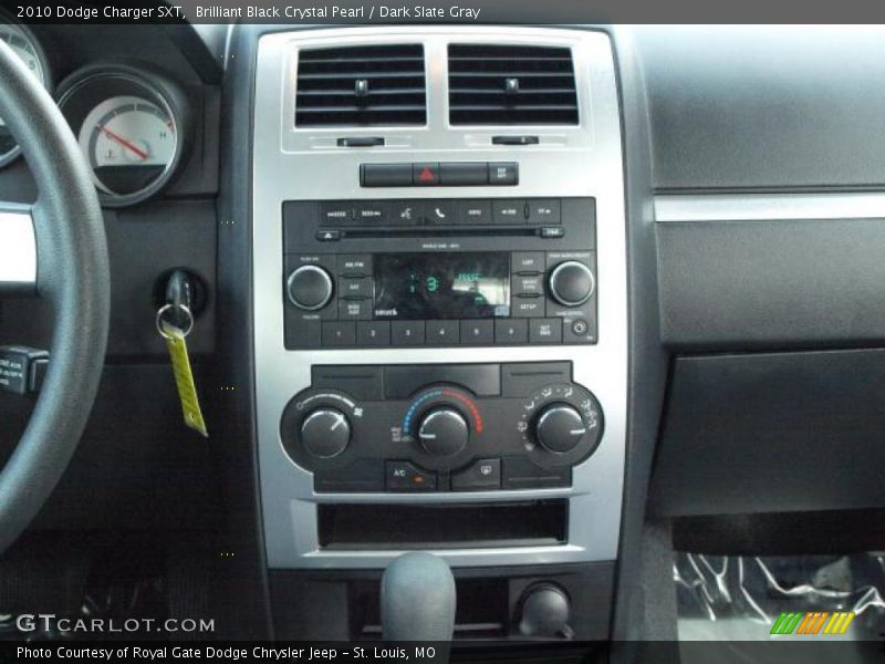 Brilliant Black Crystal Pearl / Dark Slate Gray 2010 Dodge Charger SXT