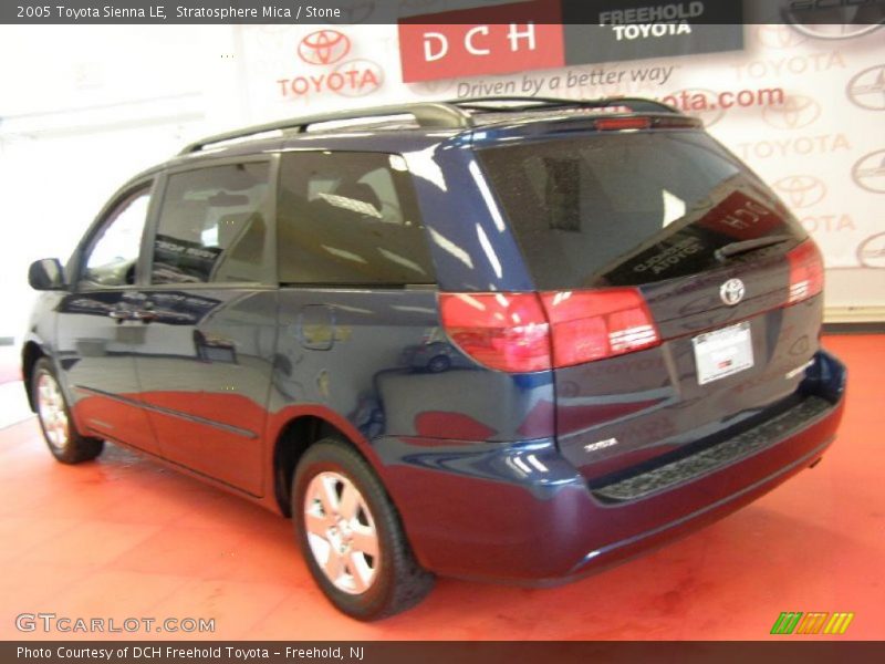 Stratosphere Mica / Stone 2005 Toyota Sienna LE