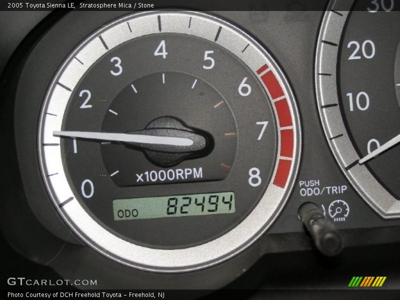 Stratosphere Mica / Stone 2005 Toyota Sienna LE