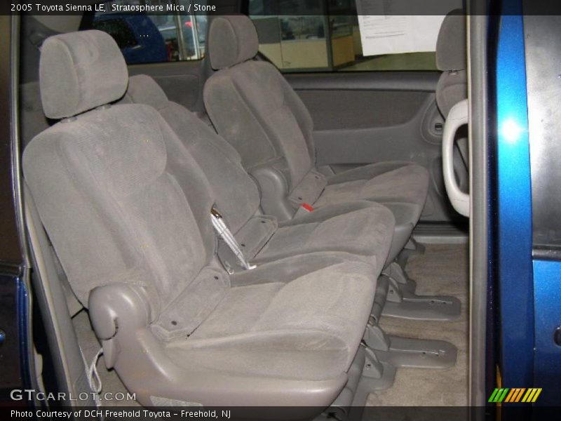 Stratosphere Mica / Stone 2005 Toyota Sienna LE