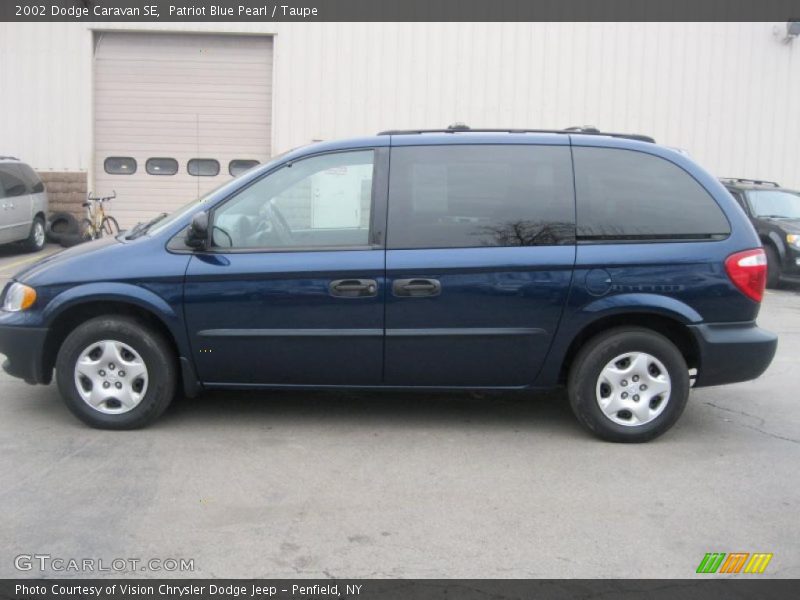 Patriot Blue Pearl / Taupe 2002 Dodge Caravan SE