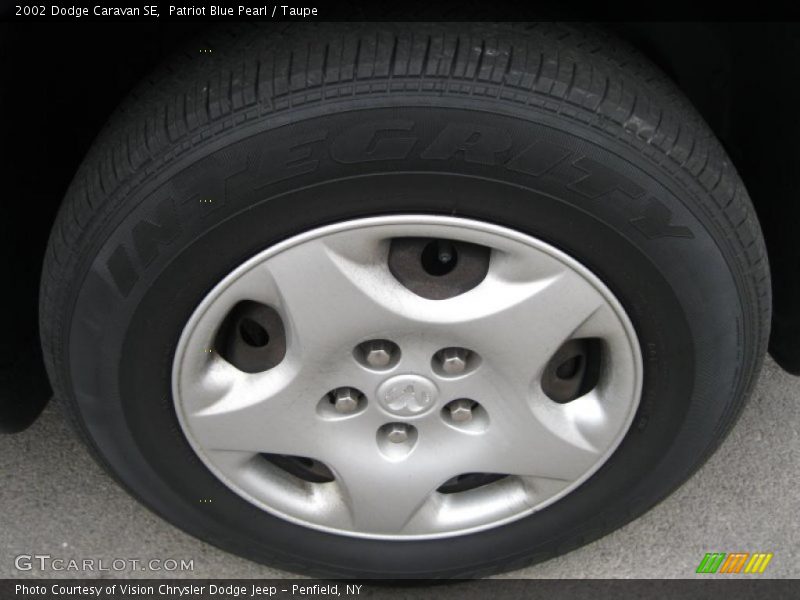 Patriot Blue Pearl / Taupe 2002 Dodge Caravan SE