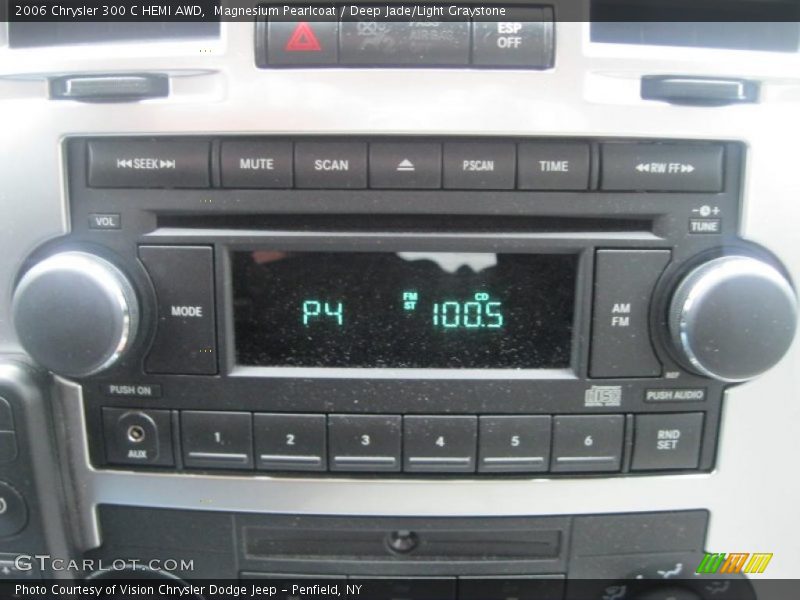 Magnesium Pearlcoat / Deep Jade/Light Graystone 2006 Chrysler 300 C HEMI AWD