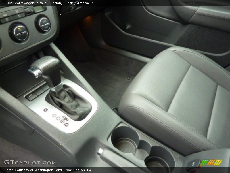 Black / Anthracite 2005 Volkswagen Jetta 2.5 Sedan