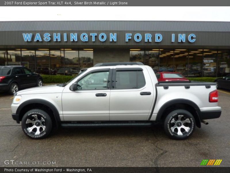 Silver Birch Metallic / Light Stone 2007 Ford Explorer Sport Trac XLT 4x4