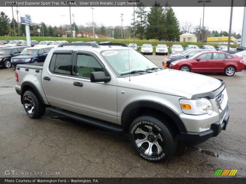 Silver Birch Metallic / Light Stone 2007 Ford Explorer Sport Trac XLT 4x4