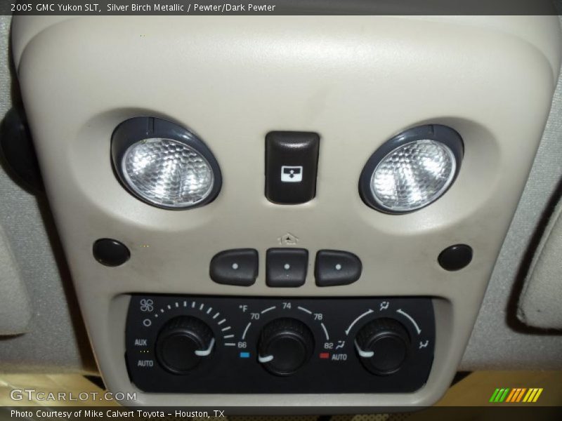 Silver Birch Metallic / Pewter/Dark Pewter 2005 GMC Yukon SLT