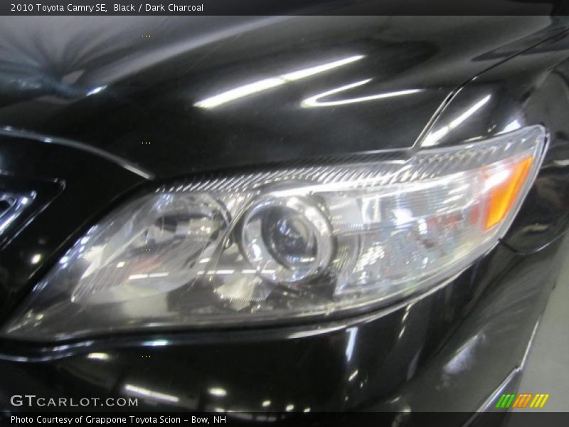 Black / Dark Charcoal 2010 Toyota Camry SE