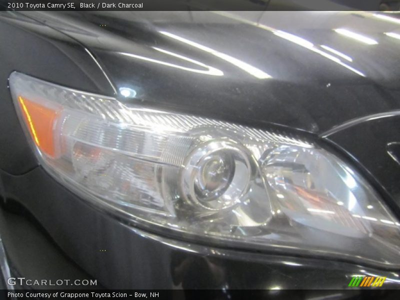 Black / Dark Charcoal 2010 Toyota Camry SE