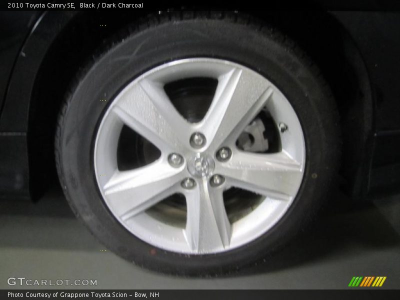 Black / Dark Charcoal 2010 Toyota Camry SE
