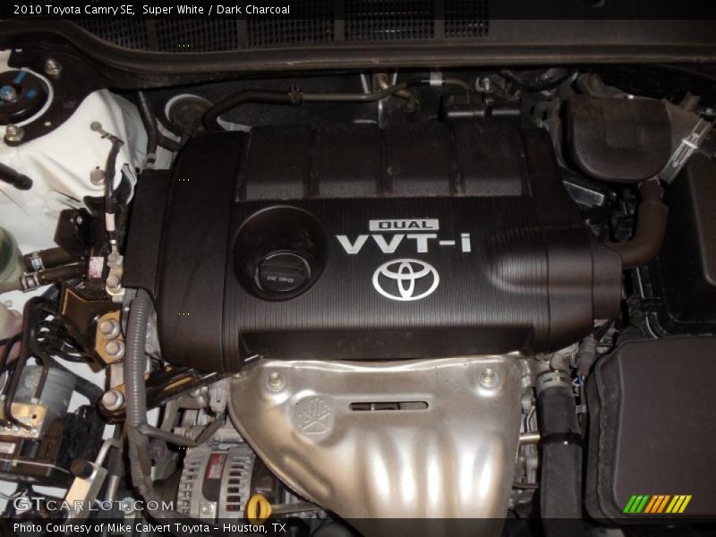 Super White / Dark Charcoal 2010 Toyota Camry SE