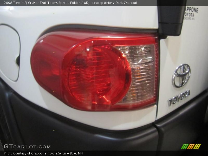 Iceberg White / Dark Charcoal 2008 Toyota FJ Cruiser Trail Teams Special Edition 4WD