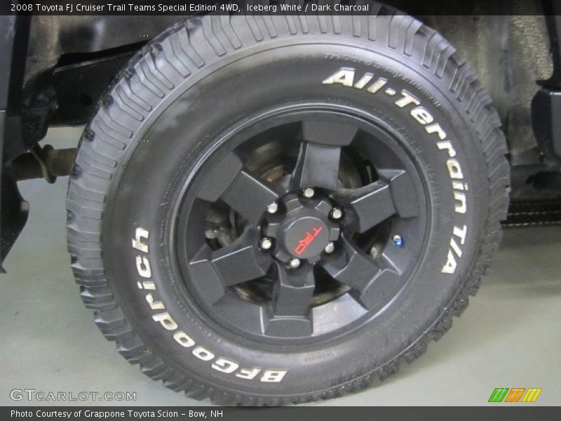 Iceberg White / Dark Charcoal 2008 Toyota FJ Cruiser Trail Teams Special Edition 4WD