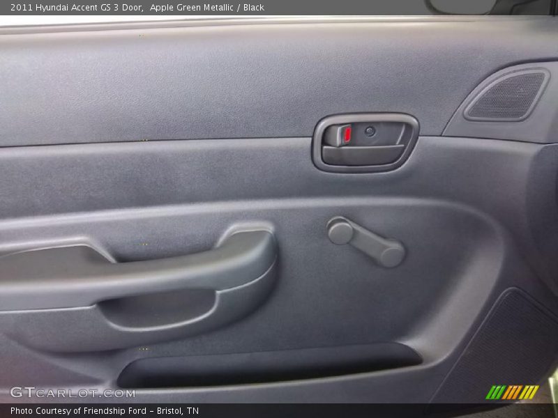 Door Panel of 2011 Accent GS 3 Door