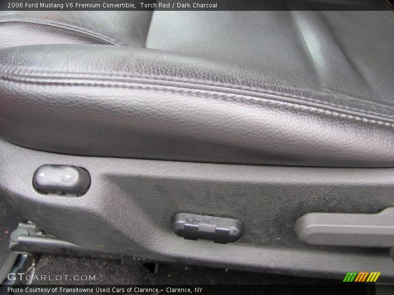 Torch Red / Dark Charcoal 2006 Ford Mustang V6 Premium Convertible