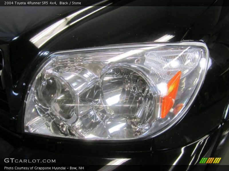 Black / Stone 2004 Toyota 4Runner SR5 4x4