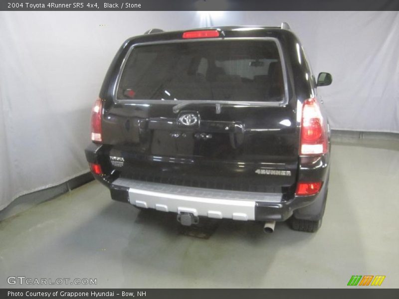 Black / Stone 2004 Toyota 4Runner SR5 4x4