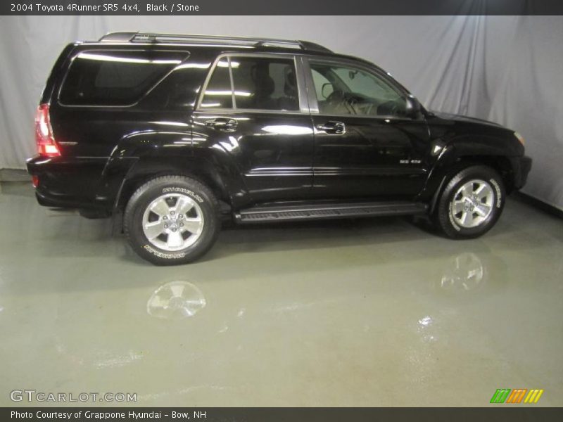 Black / Stone 2004 Toyota 4Runner SR5 4x4