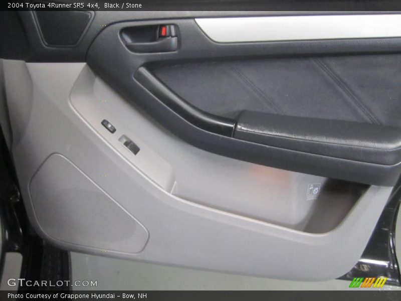 Black / Stone 2004 Toyota 4Runner SR5 4x4