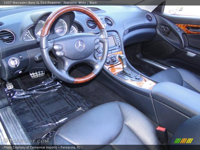 Dashboard of 2007 SL 550 Roadster