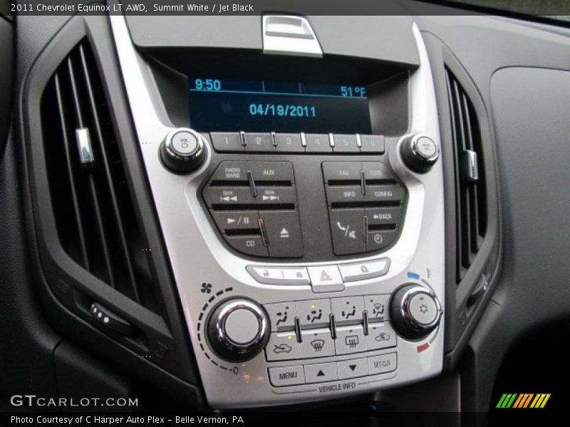 Summit White / Jet Black 2011 Chevrolet Equinox LT AWD