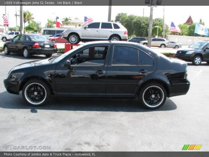 Uni Black / Black 1999 Volkswagen Jetta GL Sedan