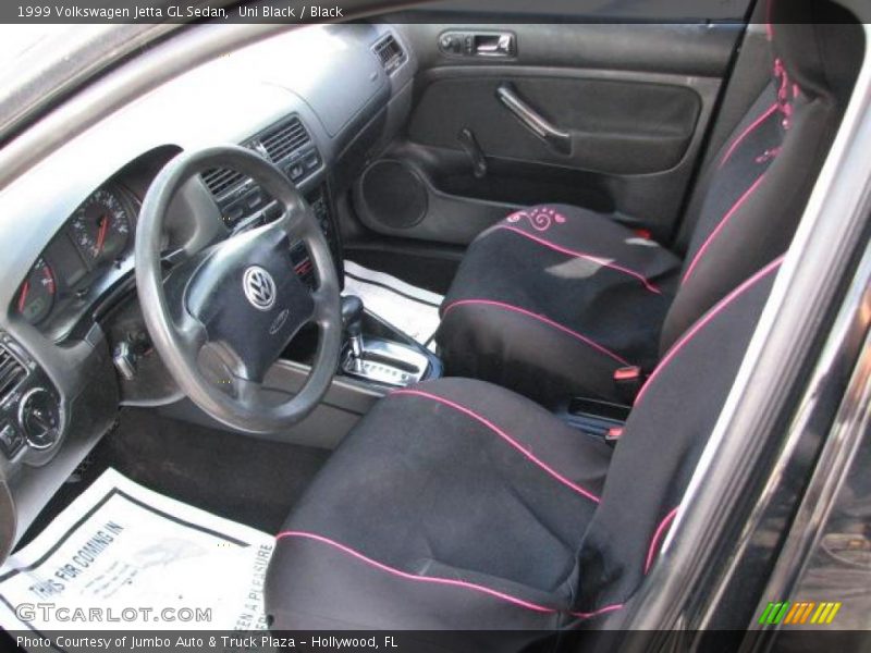 Uni Black / Black 1999 Volkswagen Jetta GL Sedan
