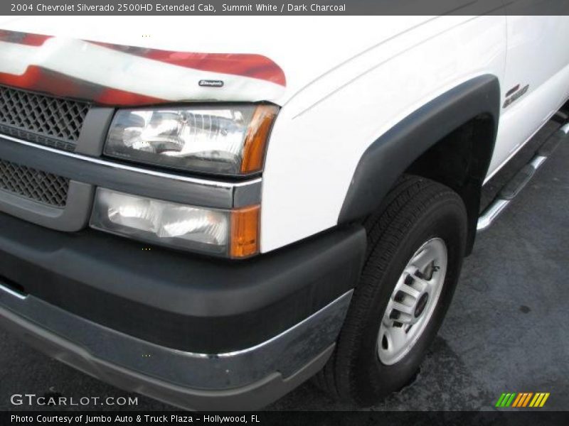 Summit White / Dark Charcoal 2004 Chevrolet Silverado 2500HD Extended Cab