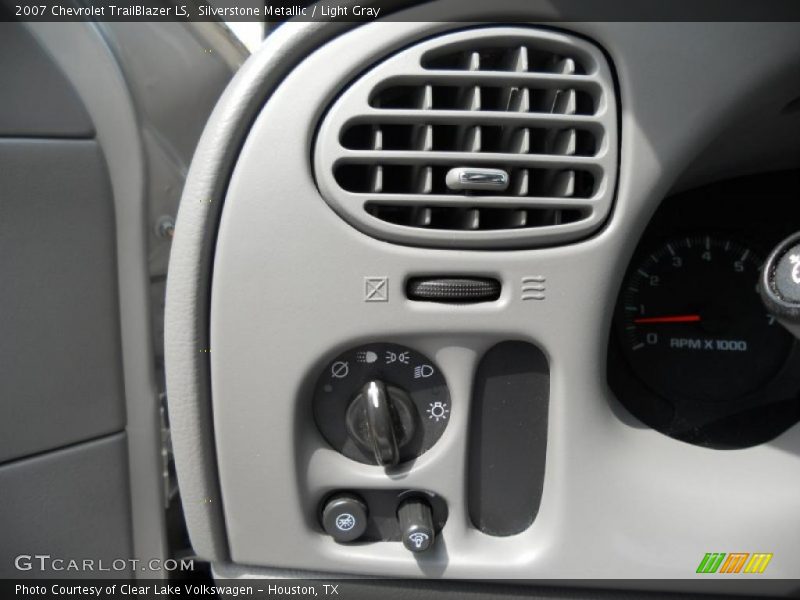 Silverstone Metallic / Light Gray 2007 Chevrolet TrailBlazer LS