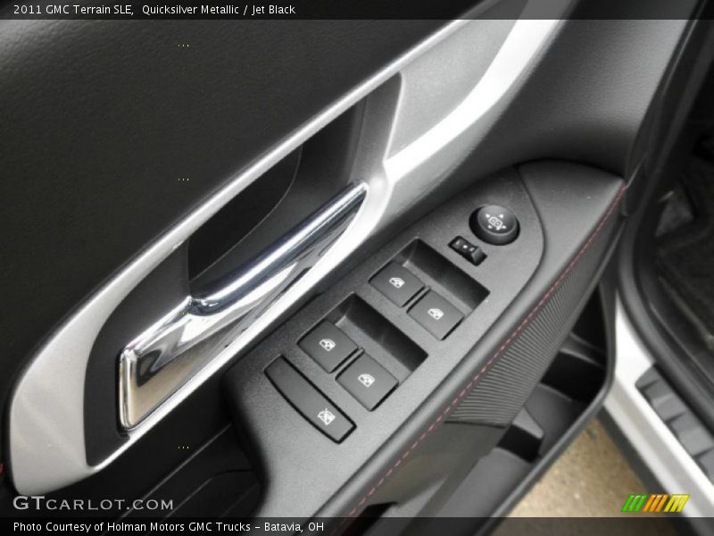 Quicksilver Metallic / Jet Black 2011 GMC Terrain SLE