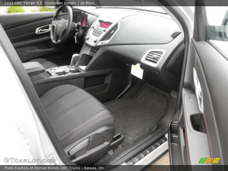 Quicksilver Metallic / Jet Black 2011 GMC Terrain SLE