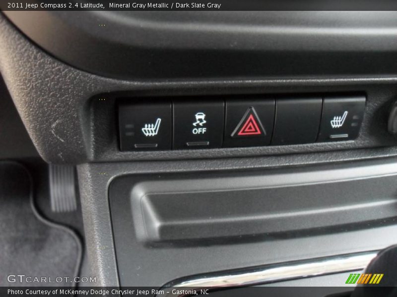 Mineral Gray Metallic / Dark Slate Gray 2011 Jeep Compass 2.4 Latitude