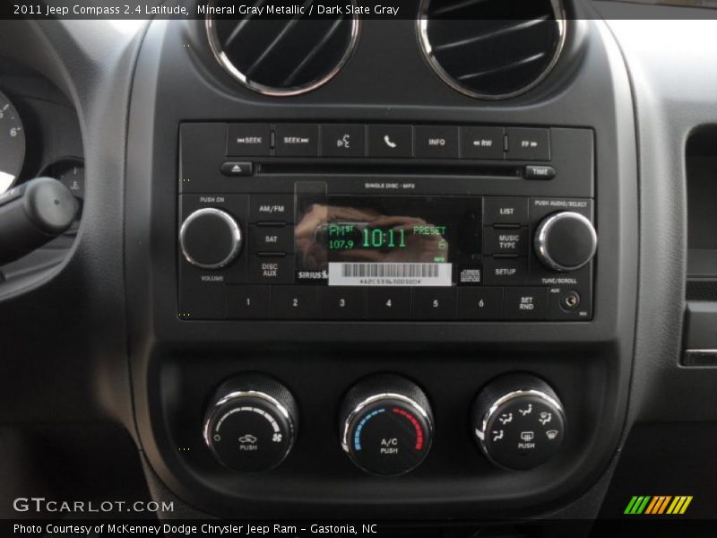 Mineral Gray Metallic / Dark Slate Gray 2011 Jeep Compass 2.4 Latitude