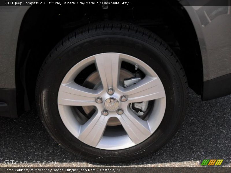 Mineral Gray Metallic / Dark Slate Gray 2011 Jeep Compass 2.4 Latitude