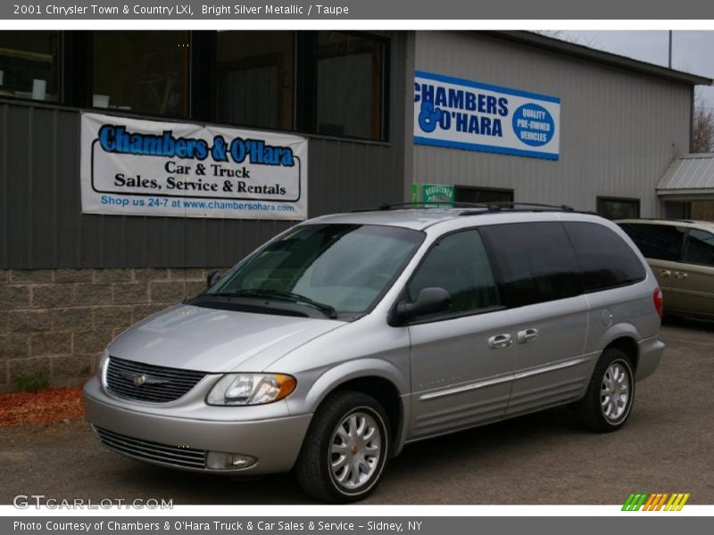 Bright Silver Metallic / Taupe 2001 Chrysler Town & Country LXi