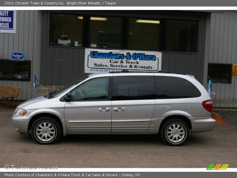 Bright Silver Metallic / Taupe 2001 Chrysler Town & Country LXi