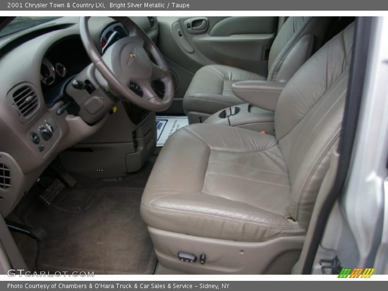 Bright Silver Metallic / Taupe 2001 Chrysler Town & Country LXi