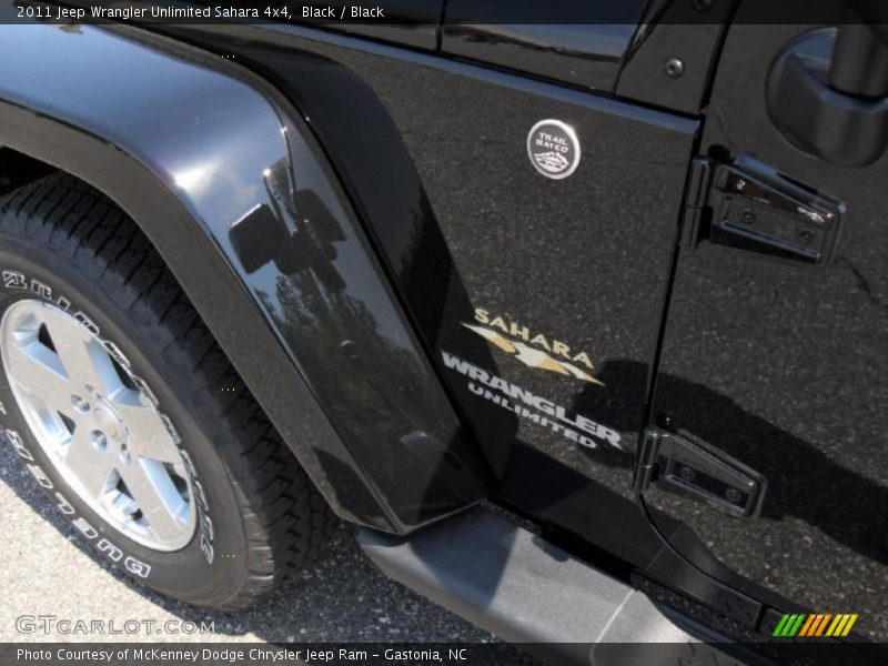 Black / Black 2011 Jeep Wrangler Unlimited Sahara 4x4