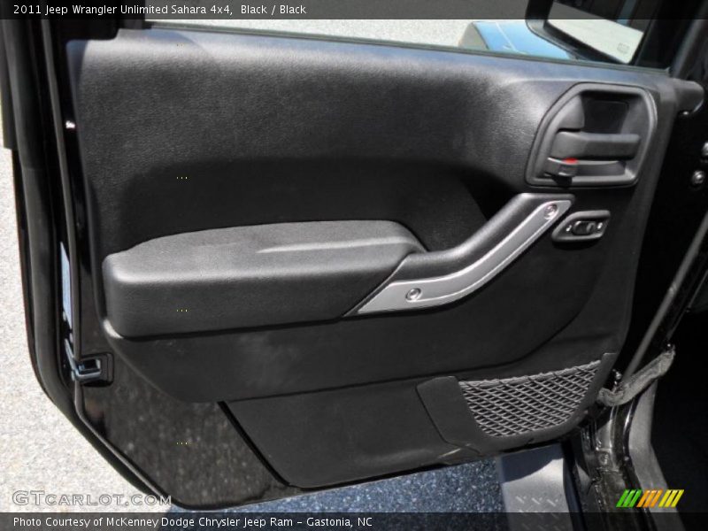 Black / Black 2011 Jeep Wrangler Unlimited Sahara 4x4
