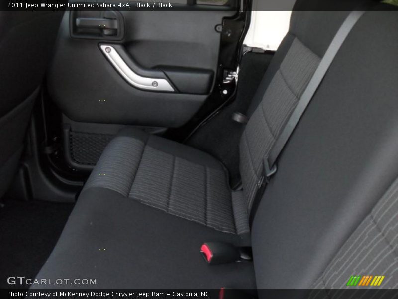 Black / Black 2011 Jeep Wrangler Unlimited Sahara 4x4