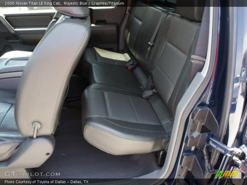 Majestic Blue / Graphite/Titanium 2006 Nissan Titan LE King Cab
