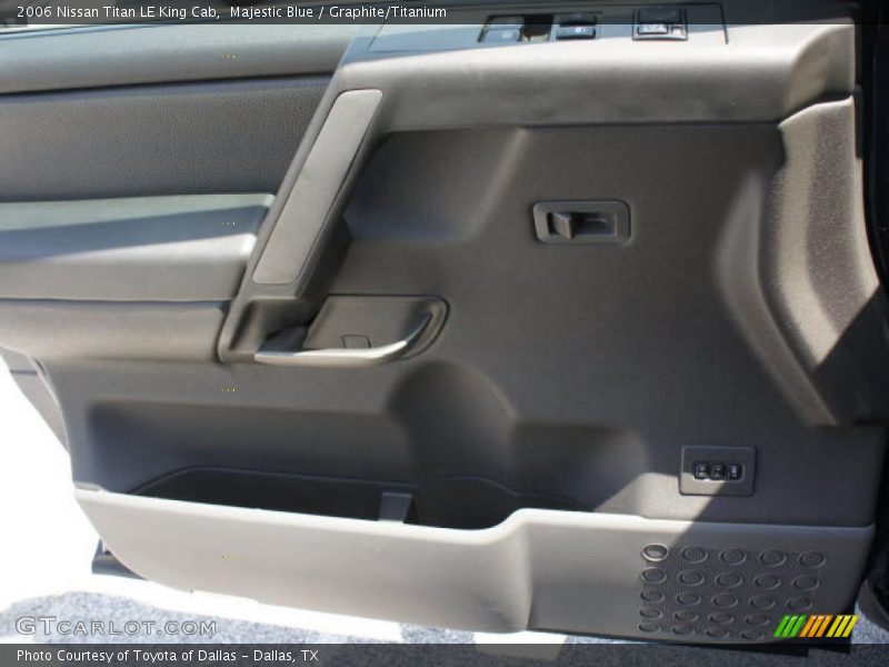 Majestic Blue / Graphite/Titanium 2006 Nissan Titan LE King Cab