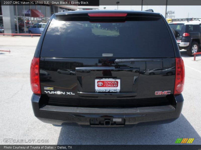 Onyx Black / Ebony Black 2007 GMC Yukon XL 1500 SLE