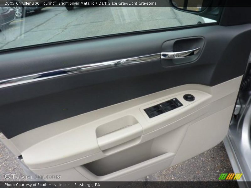 Bright Silver Metallic / Dark Slate Gray/Light Graystone 2005 Chrysler 300 Touring