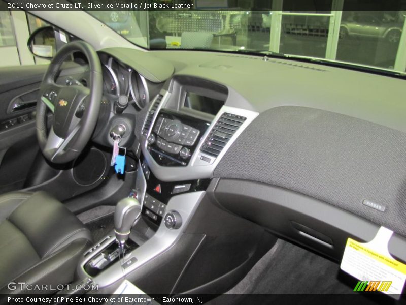 Silver Ice Metallic / Jet Black Leather 2011 Chevrolet Cruze LT