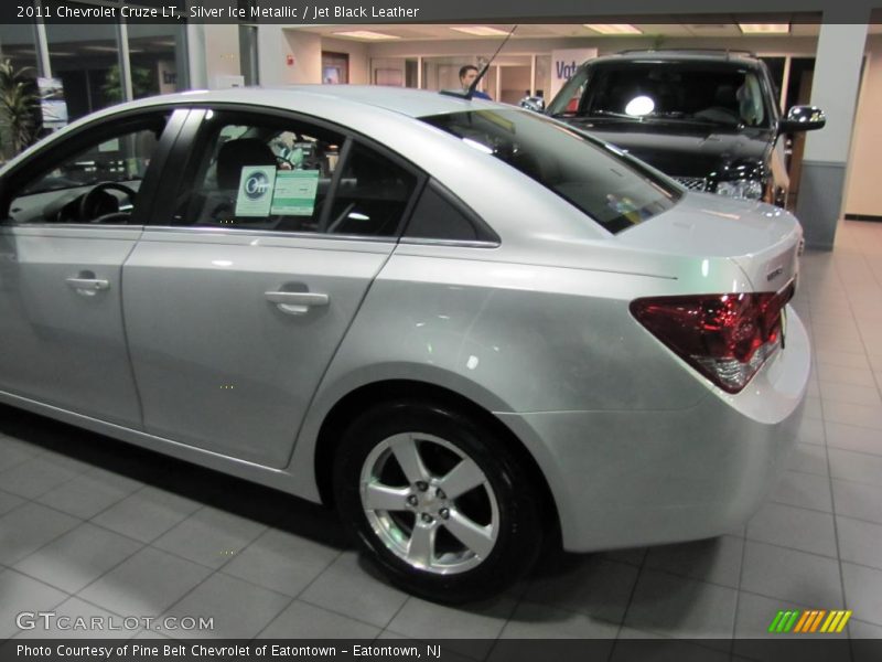 Silver Ice Metallic / Jet Black Leather 2011 Chevrolet Cruze LT